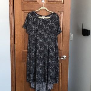 LuLaRoe Soft & Stretchy Black & Gray Carly NWOT